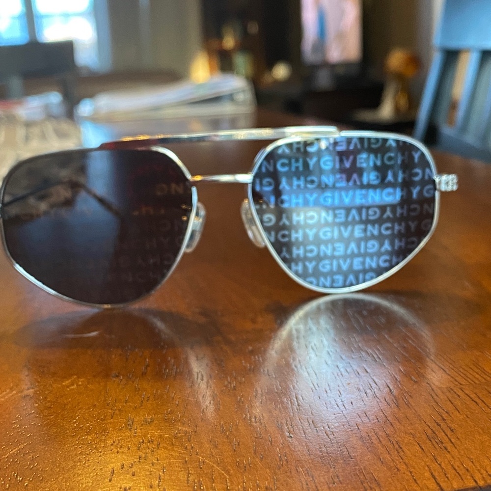 NWOT Aviator Sunglasses*Read Description